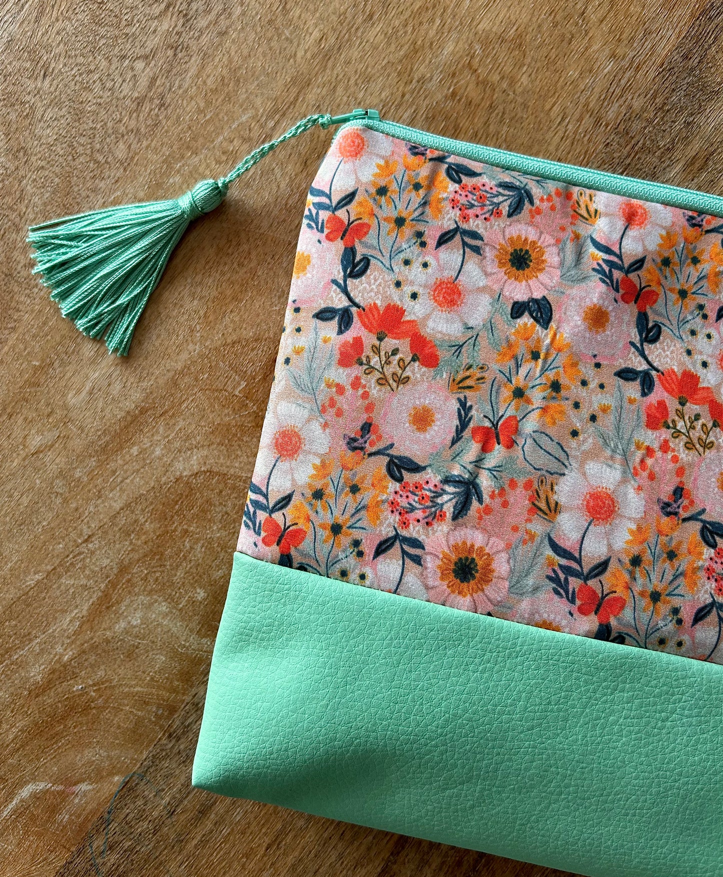 Pañalera Flores